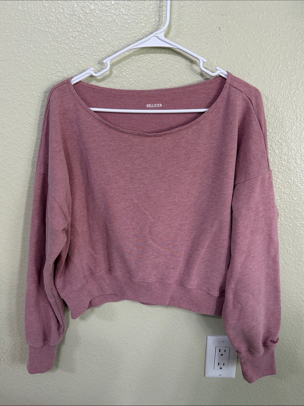 Hollister Mauve Cropped Scoop Neck Sweatshirt